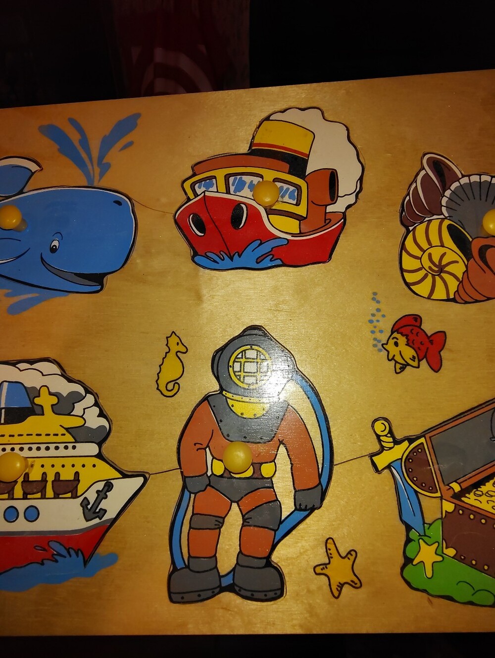 Wooden Underwater Puzzle - Diver & Sea Life (Orange, Blue)